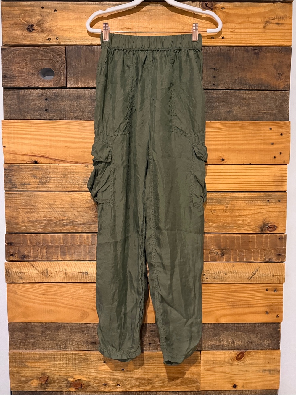 Unsubscribed 100% silk olive green cargo pants